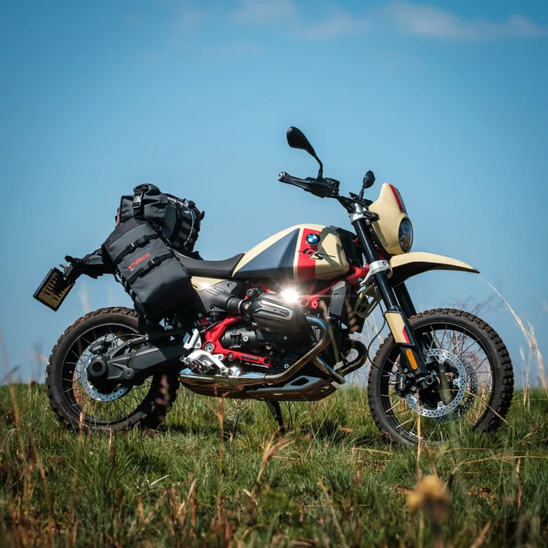 Turkana madMules modular waterproof motorcycle bags and inner dry bags in 5, 10, 15 and 20 litre sizes. BMW R-12-GS