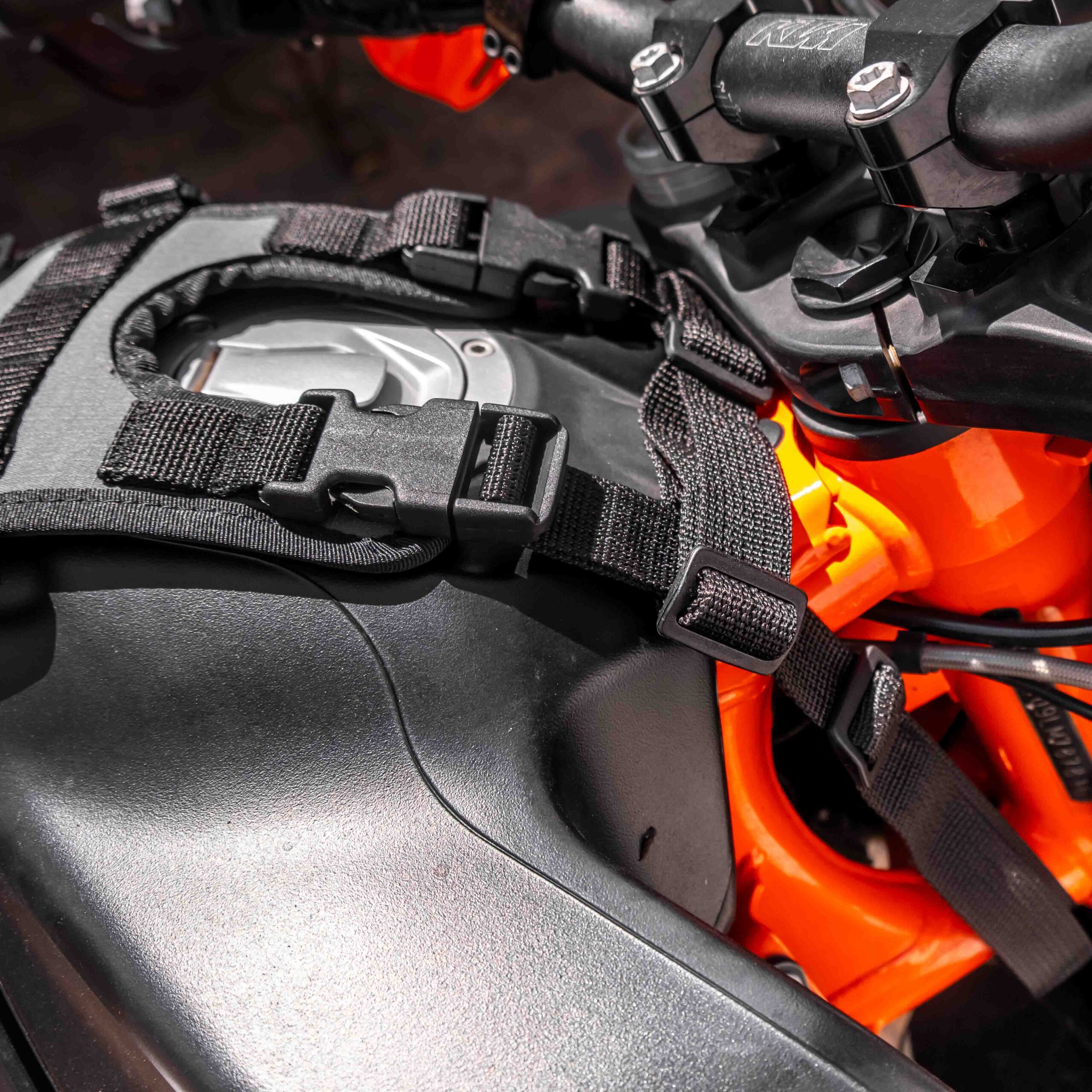 TurkanaGear_GeckoGrip_motorcycle_tank bag_harness_enduro_adventure_tail pack
