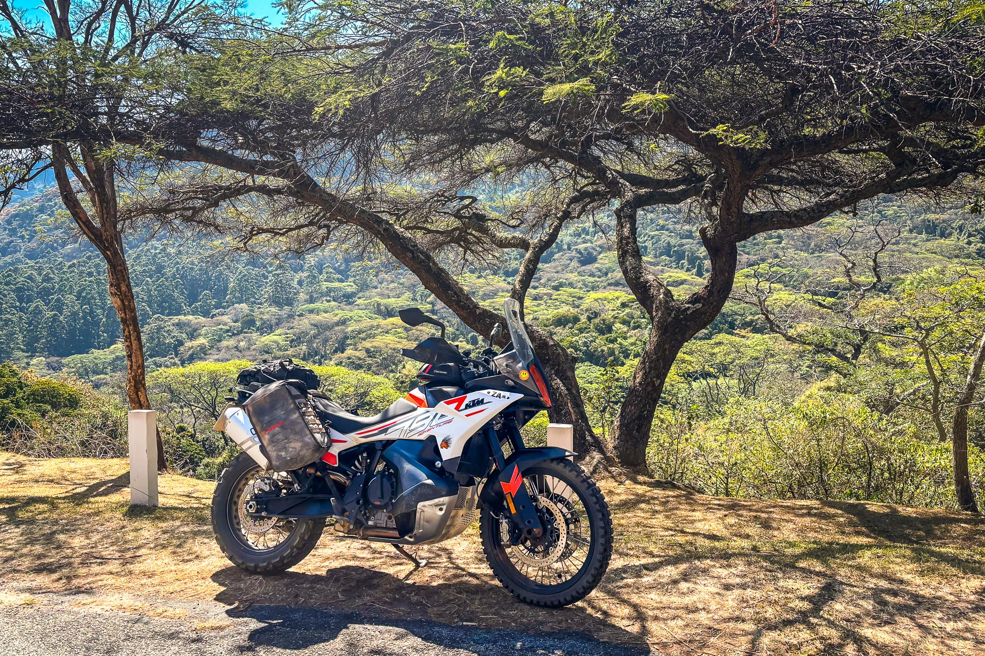 Packed light, riding far — Turkana Gear Mad Mules on a KTM 790 Adventure, ready for more miles through Zimbabwe’s winding mountain passes.