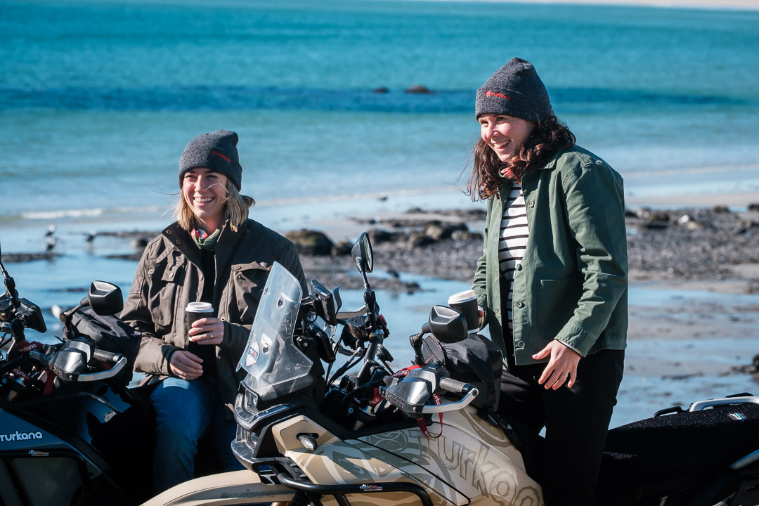 Stay warm on the bike, around the campfire, or during everyday adventures with the Turkana Beanie. Soft, comfortable and adventure-ready, featuring embroidered Turkana branding and a snug fit for riders, travellers and outdoor explorers.