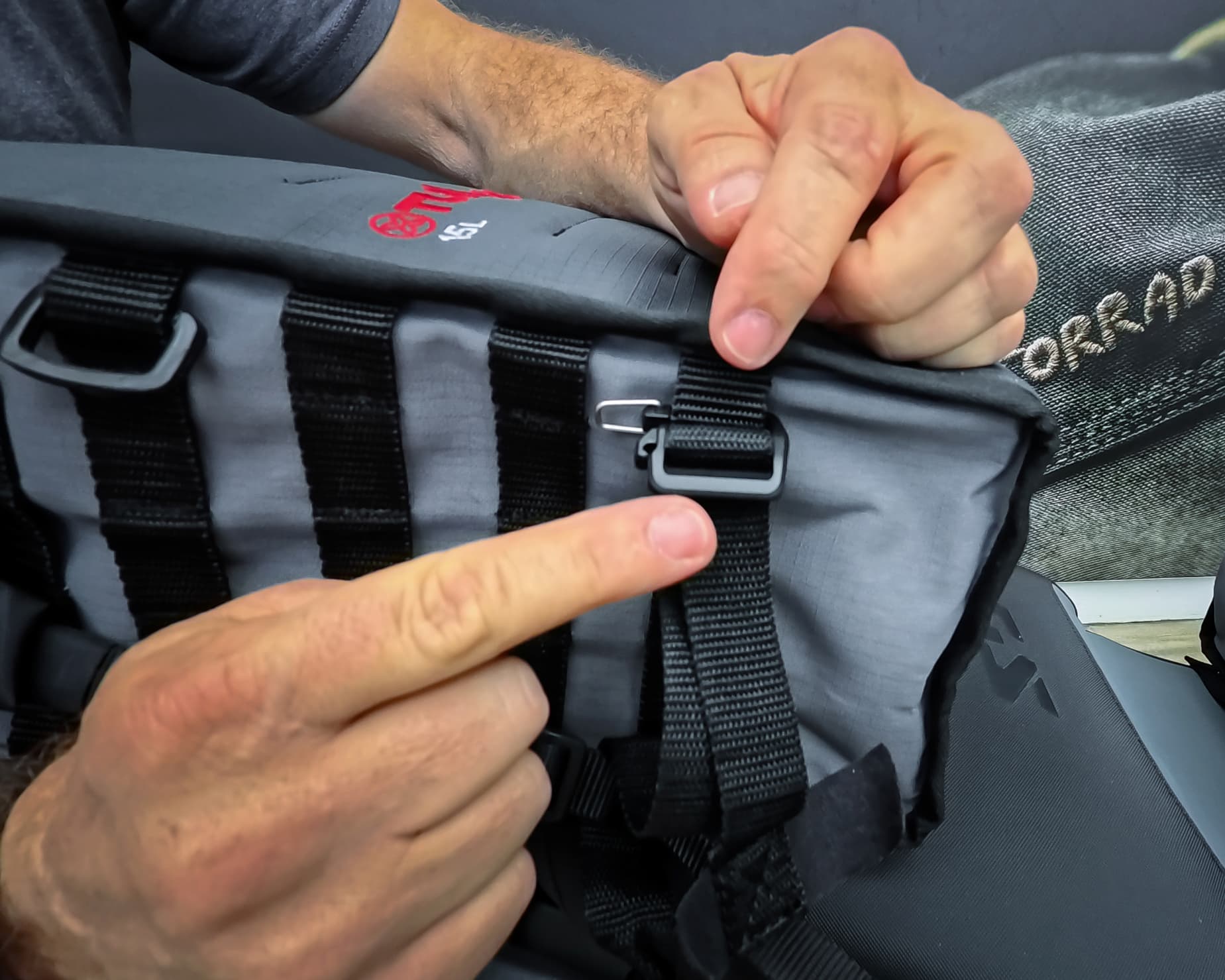 BoaBands motorcycle luggage strap with G-Hook buckle and webbing keeper